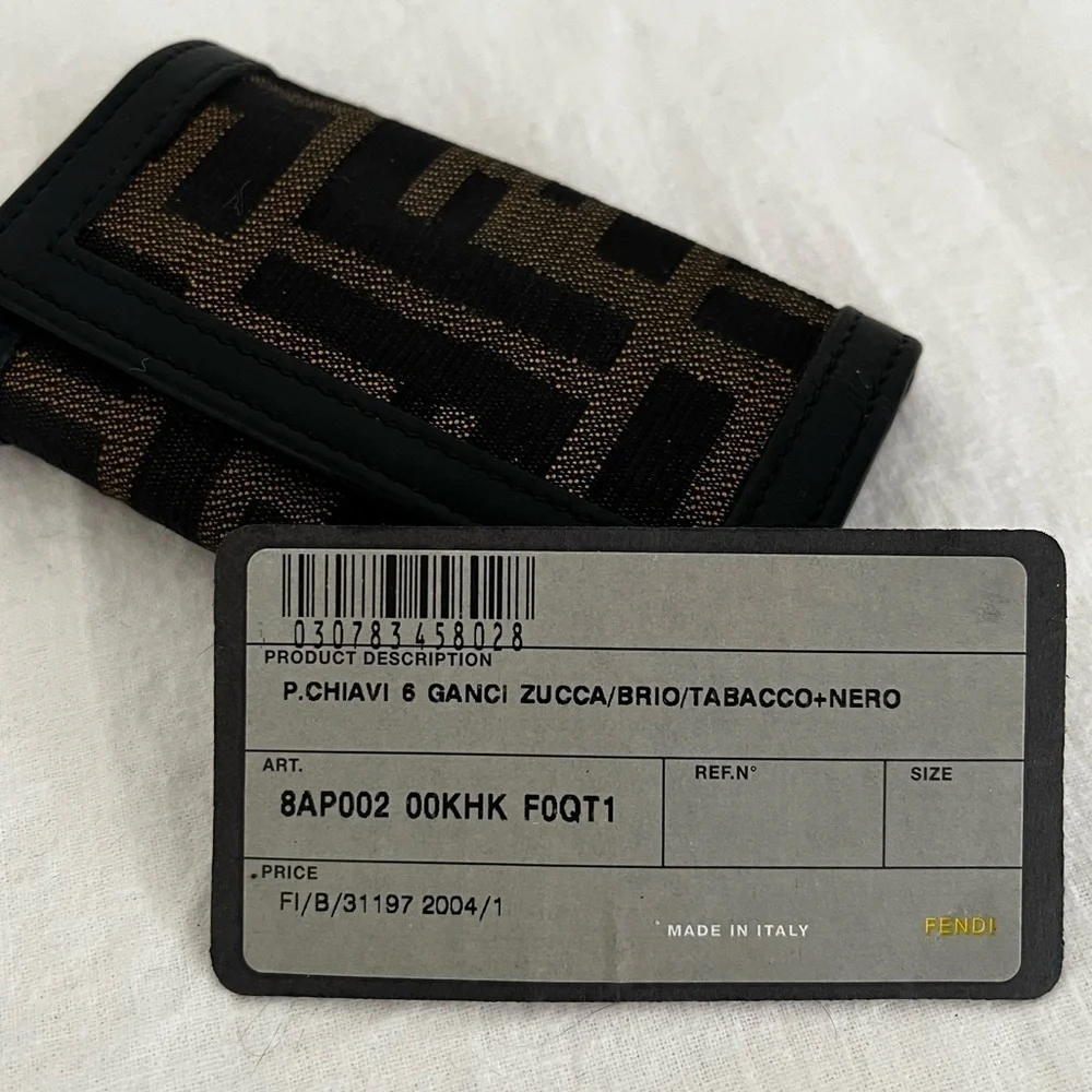 FENDI Zucca Canvas 4-Hook Key Holder Tobacco & Black COA Card Authentic Vintage